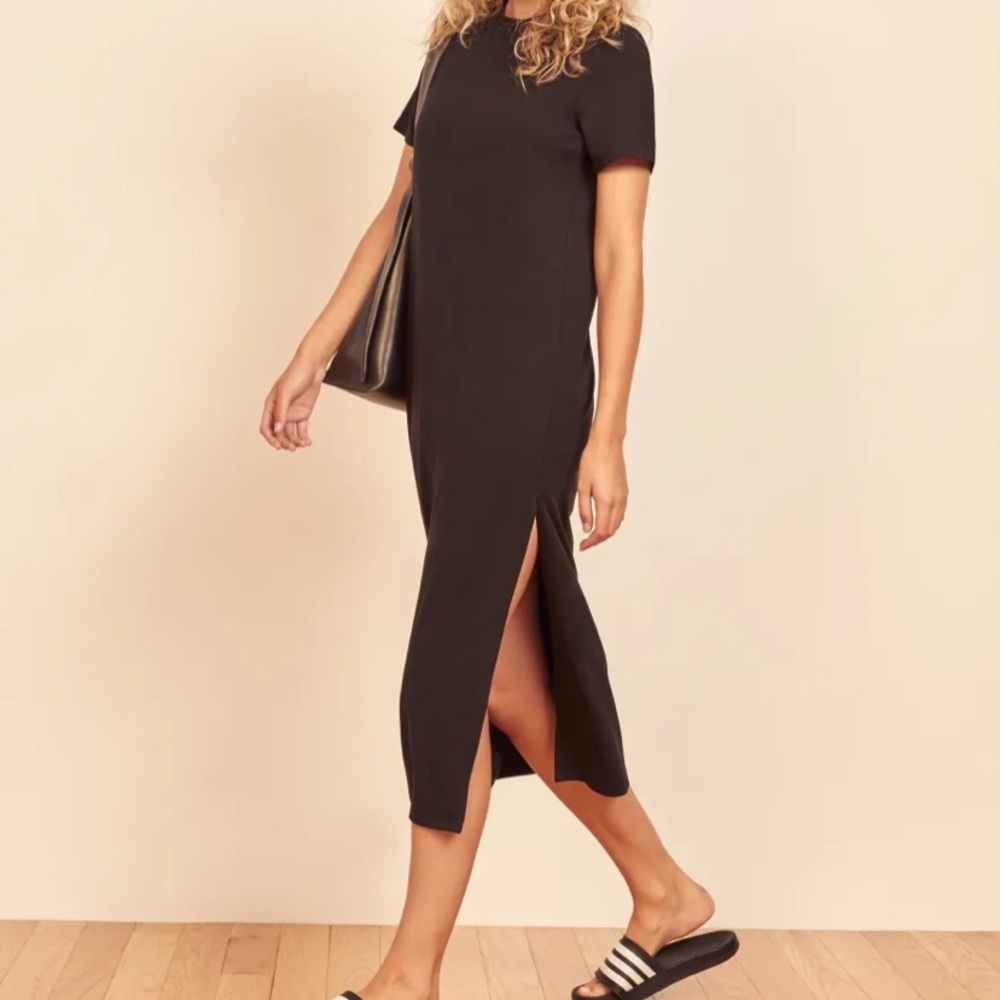 Reformation t shirt dress